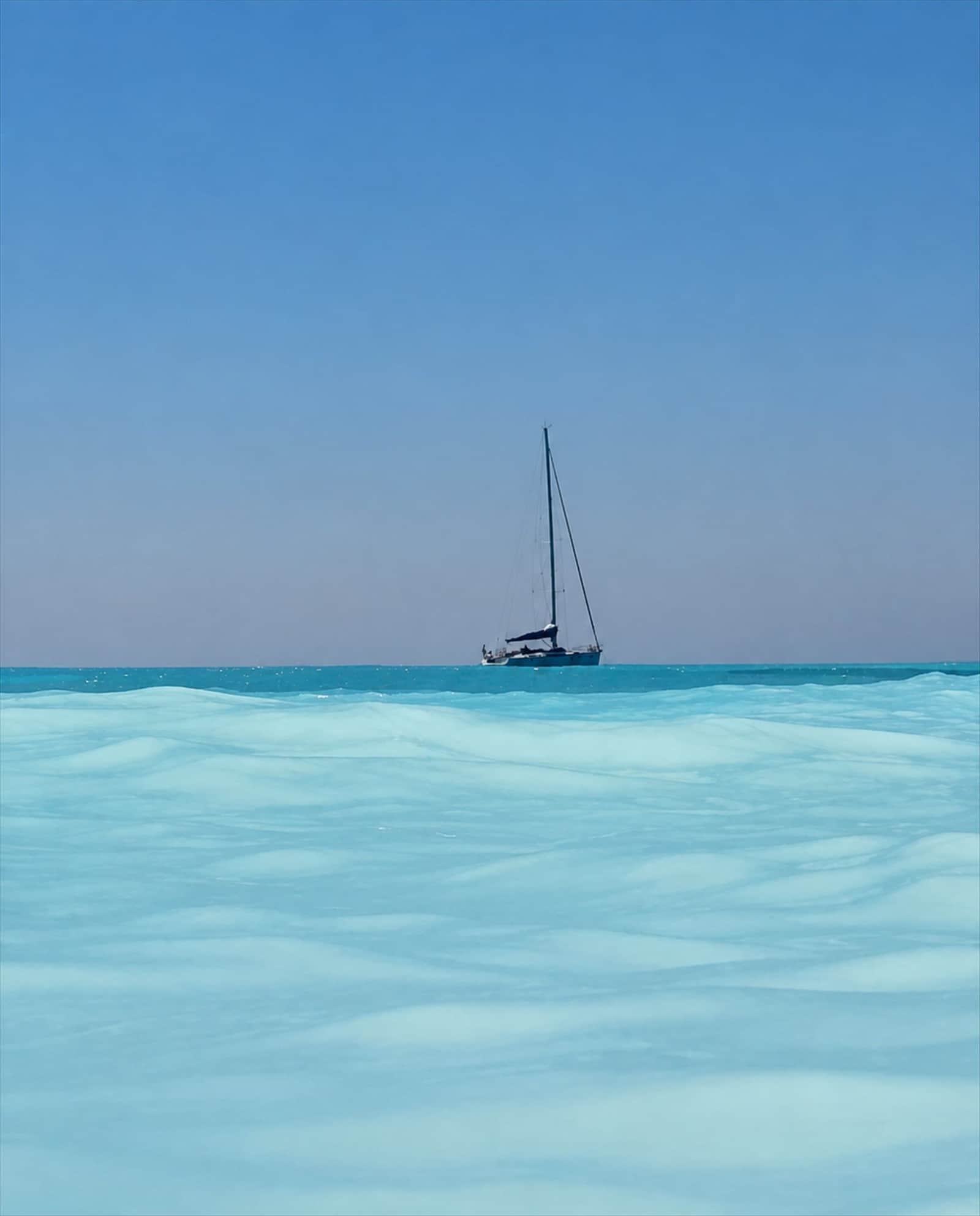Sailing on the mediterraan sea